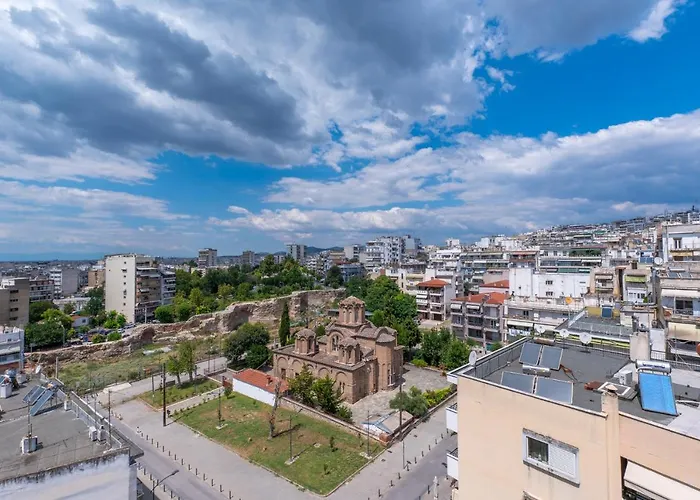 Kosmos Service Apartment Beautiful Studio 1 With Additional Cost Parking