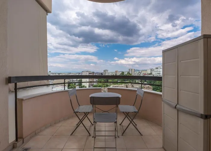 Kosmos Service Apartment Beautiful Studio 1 With Additional Cost Parking